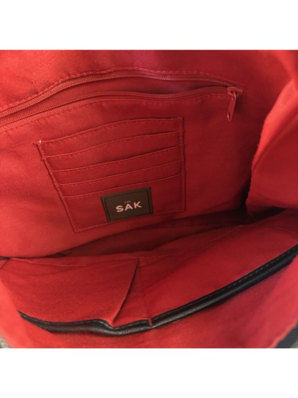 The Sak Black Woven Hobo Shoulder Bag Red Lining Zip Pocket Purse - Picture 13 of 16